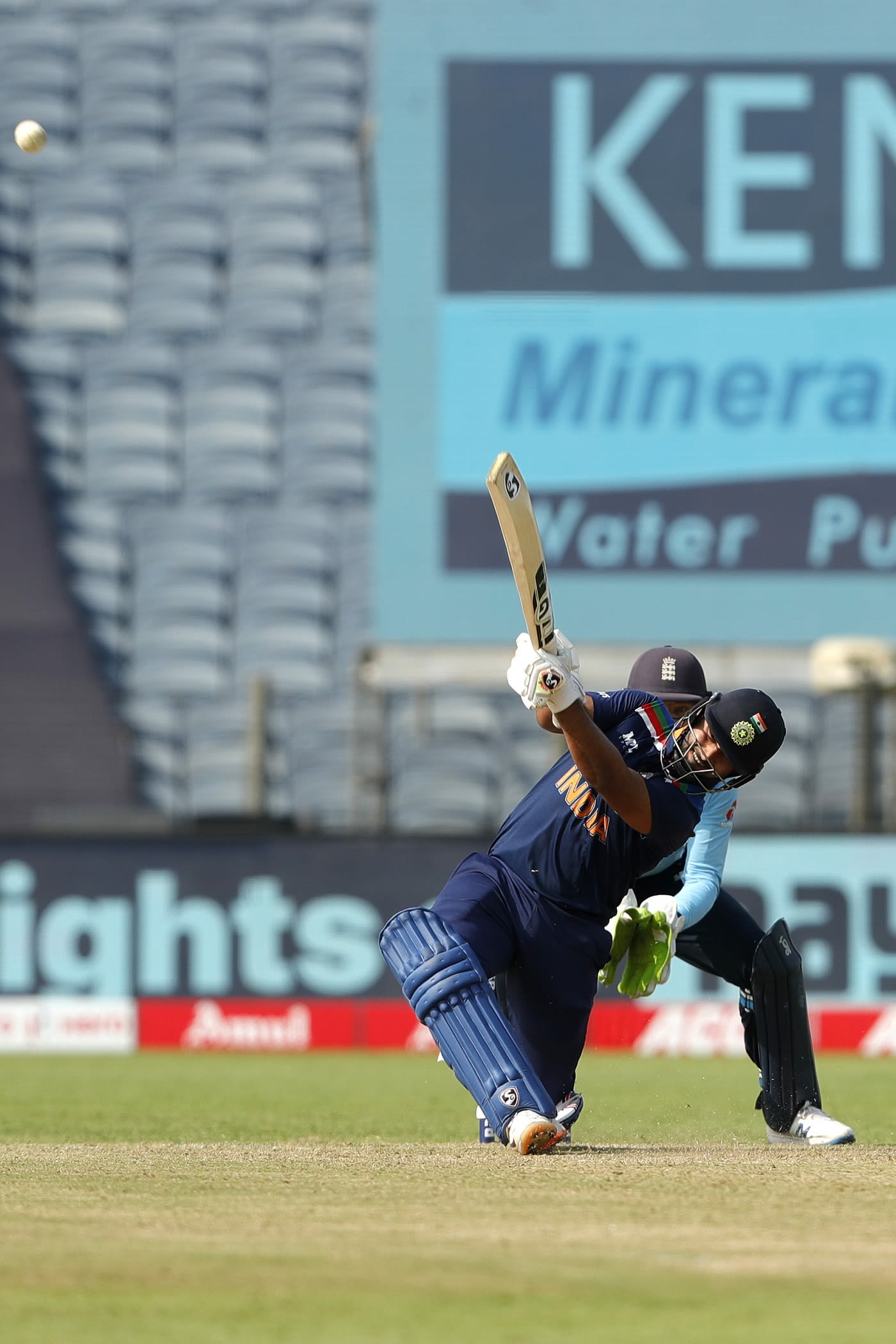 Omg Nassers Scathing Attack Youve Handed Rishabh Pants Runs To England Gill In Hot Water - is4iycp