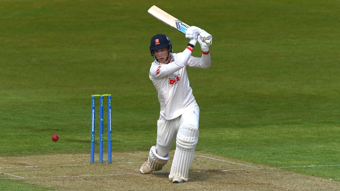 Pepper's Maiden Century Puts Essex in Control Against Worcestershire