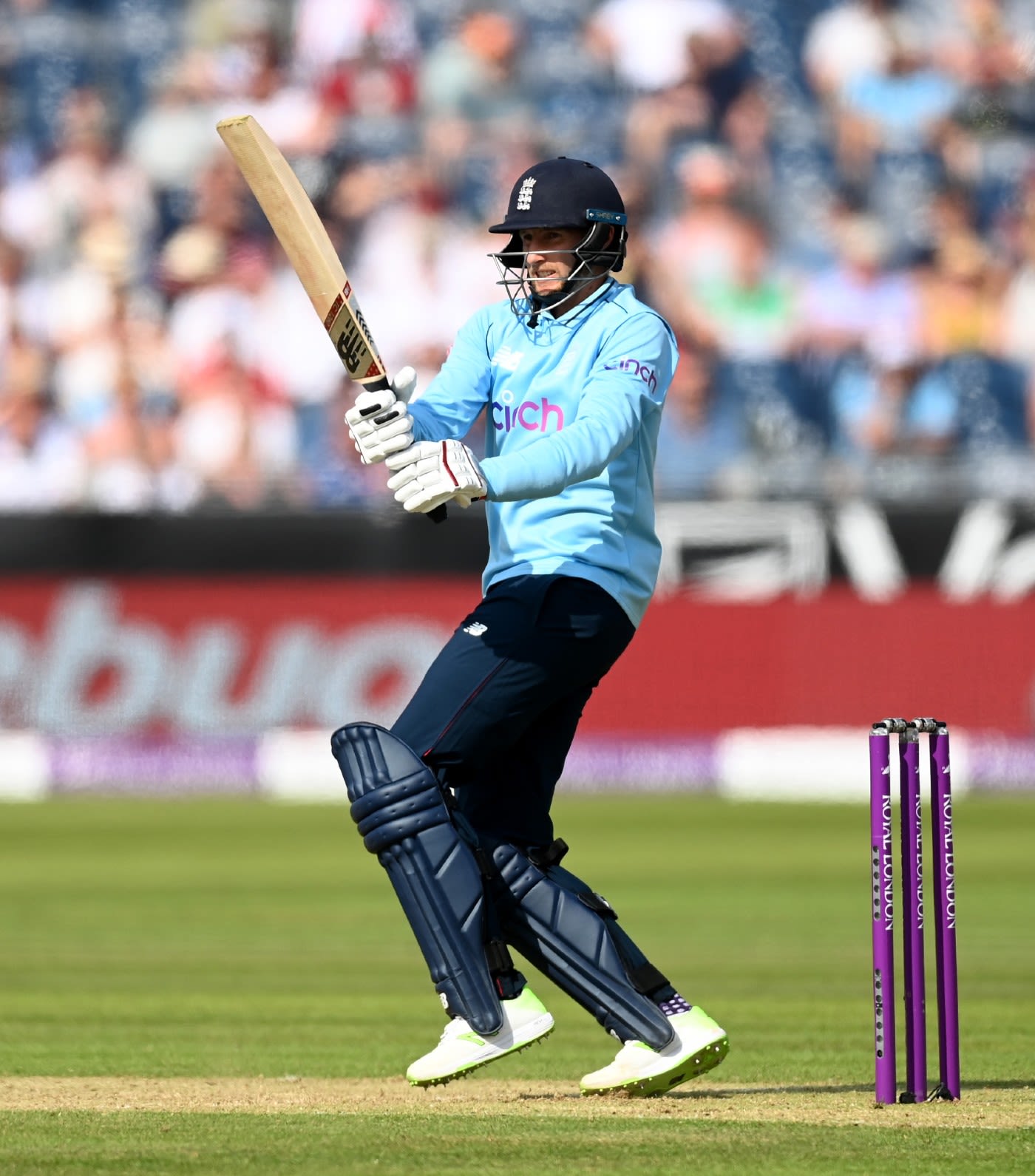 Joe Root pulls during his important half-century | ESPNcricinfo.com