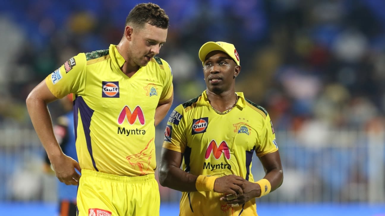 Dwayne Bravo, Josh Hazlewood lead dominant CSK into playoffs thumbnail