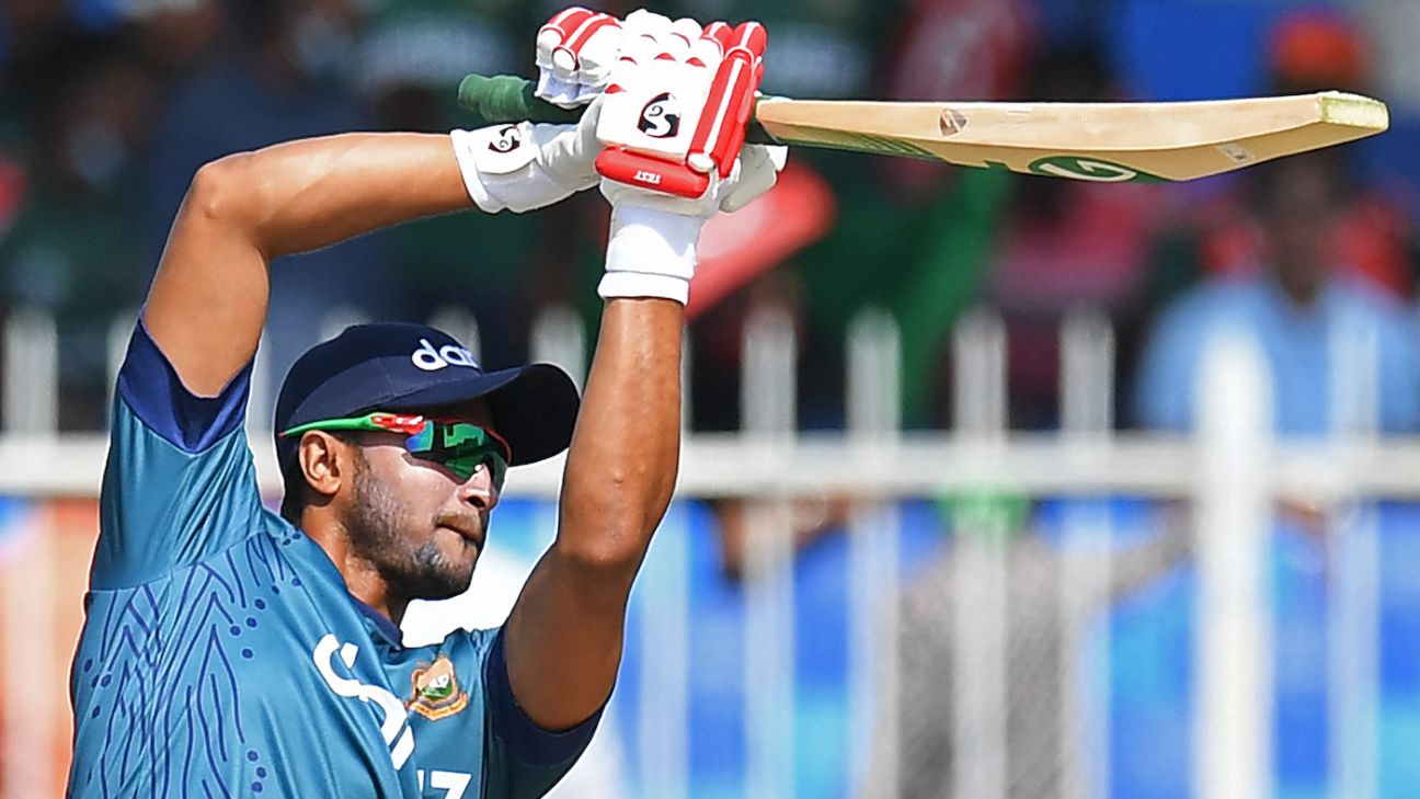 Cedera hamstring membuat Shakib Al Hasan absen dari sisa kampanye Bangladesh di Piala Dunia T20