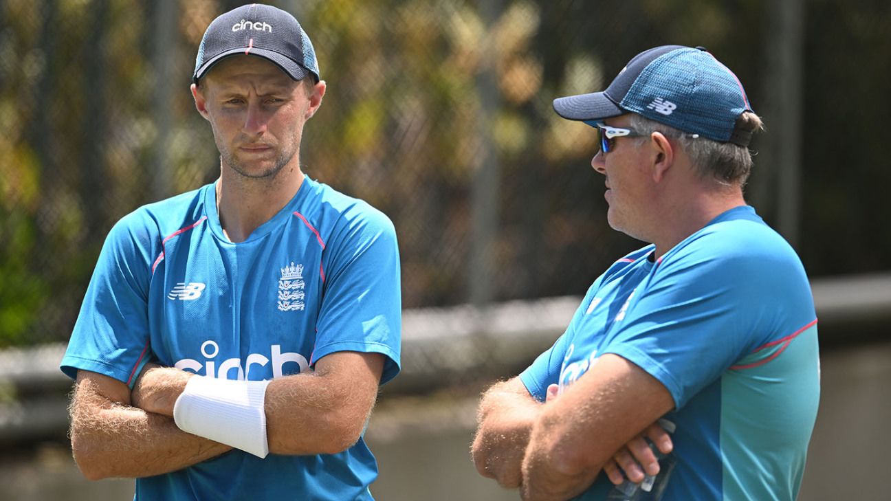 The Ashes 2021-22 – Joe Root mendukung Chris Silverwood untuk melanjutkan sebagai pelatih Inggris meskipun kecewa