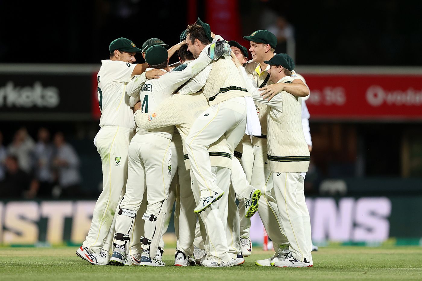 Live match blog - Australia vs England 5th Test 2021/22