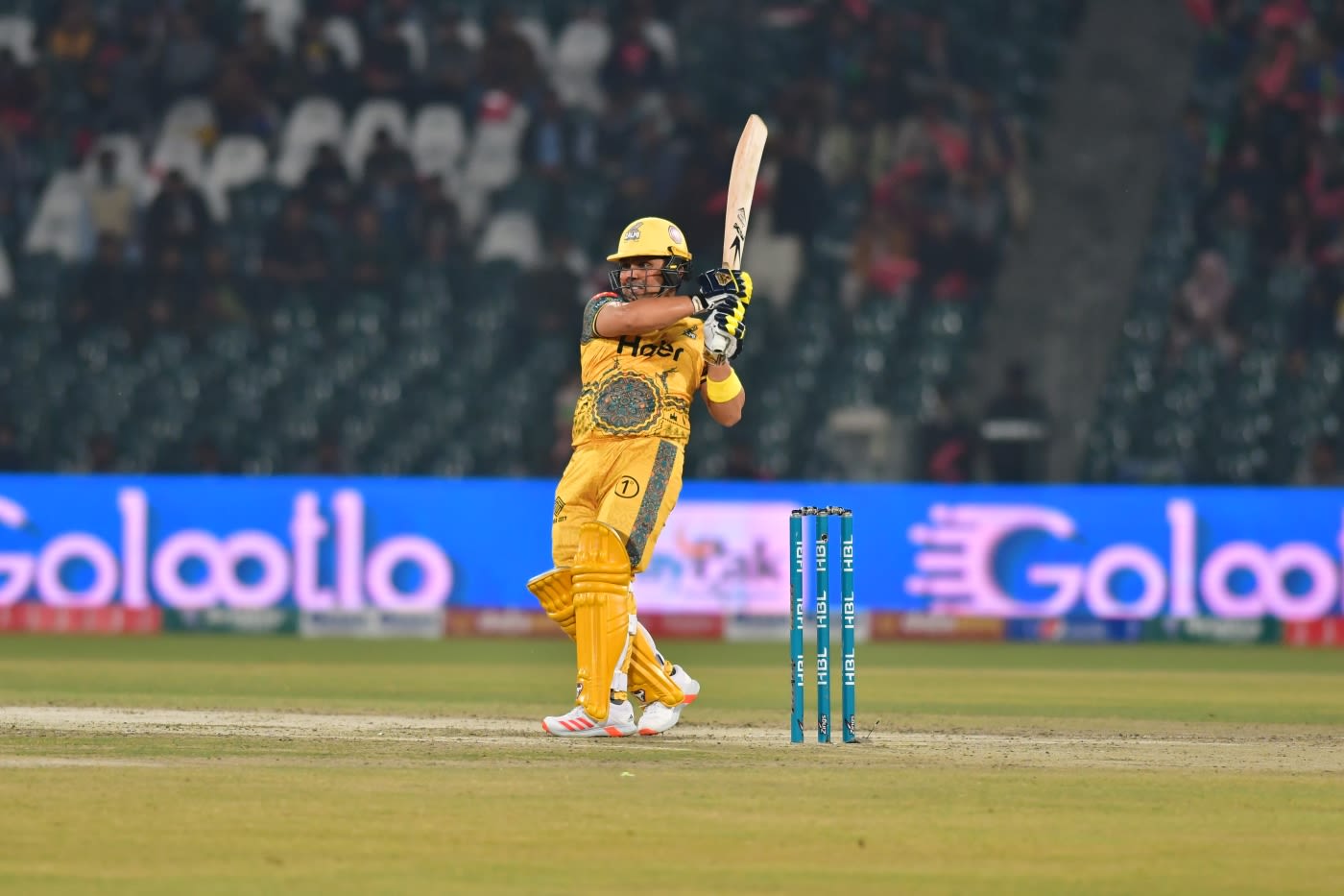 Kamran Akmal swivels into a pull | ESPNcricinfo.com