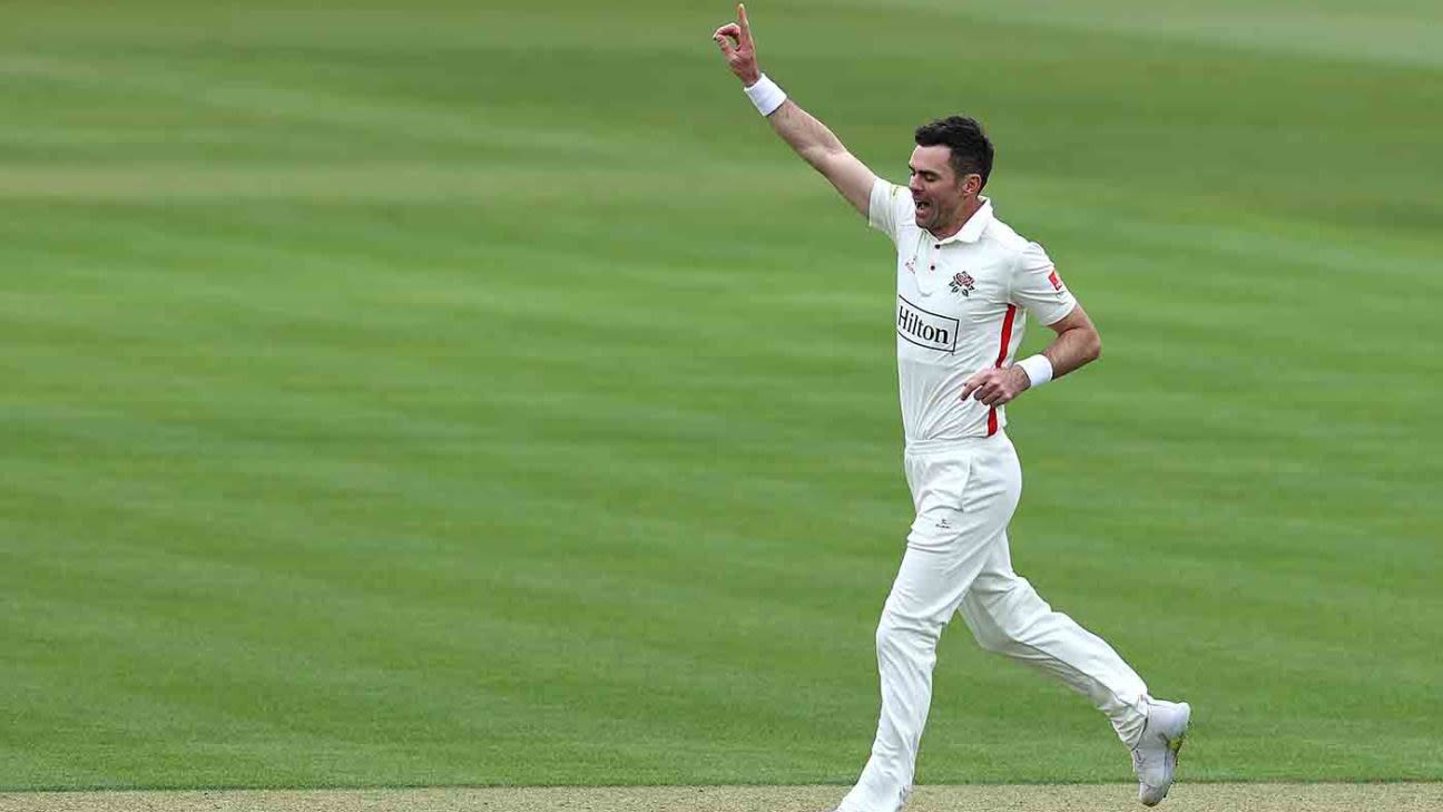 Somerset scrap after James Anderson makes early inroads