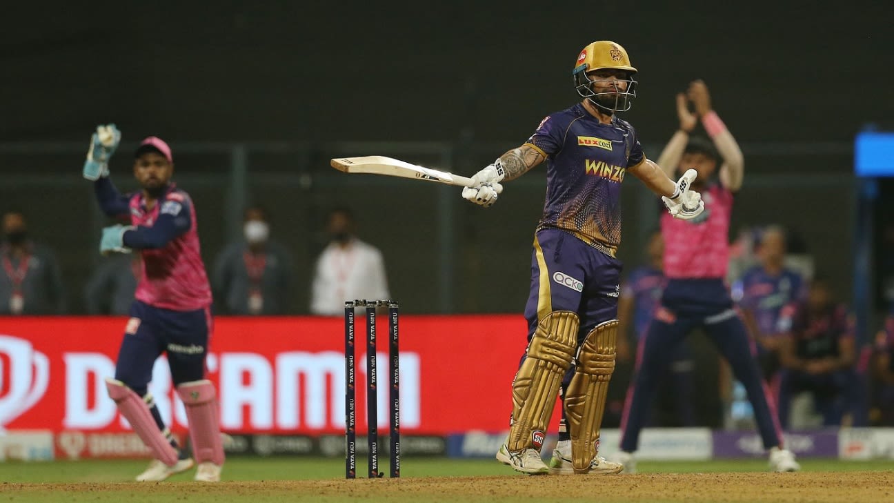 What do KKR and Rajasthan Royals need to do to qualify for the playoffs?
