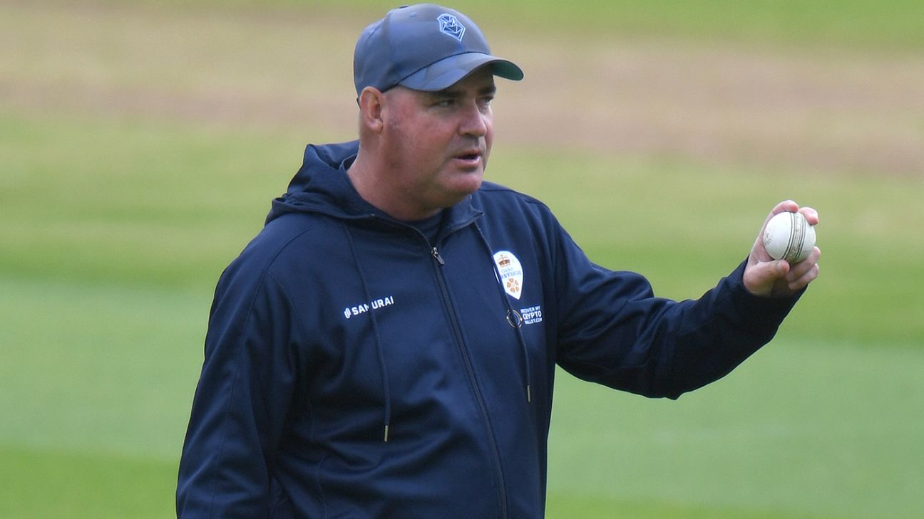 Mickey Arthur ‘excited’ to rekindle Pakistan relationship in dual role with Derbyshire