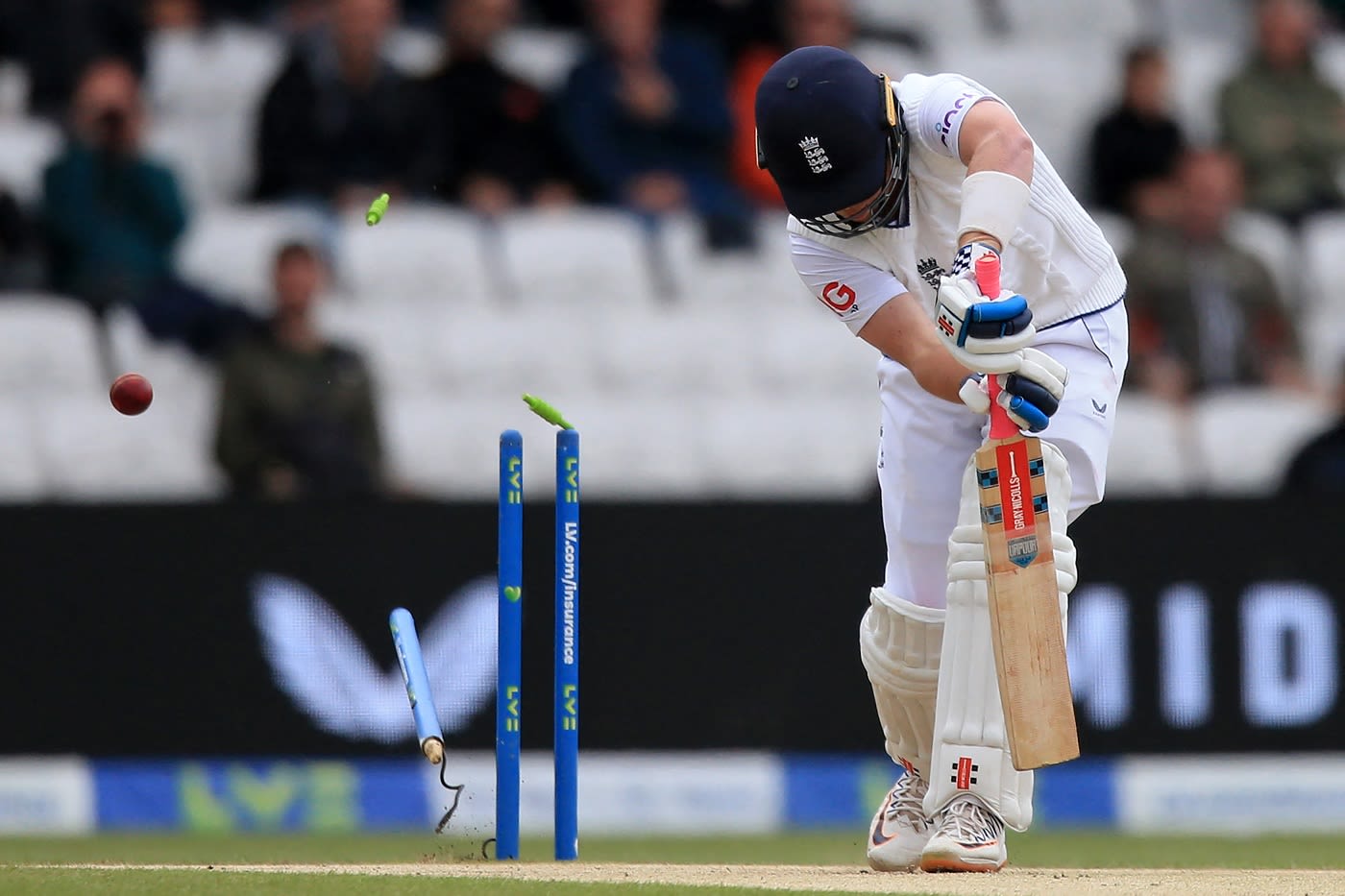 Ollie Pope loses his off stump