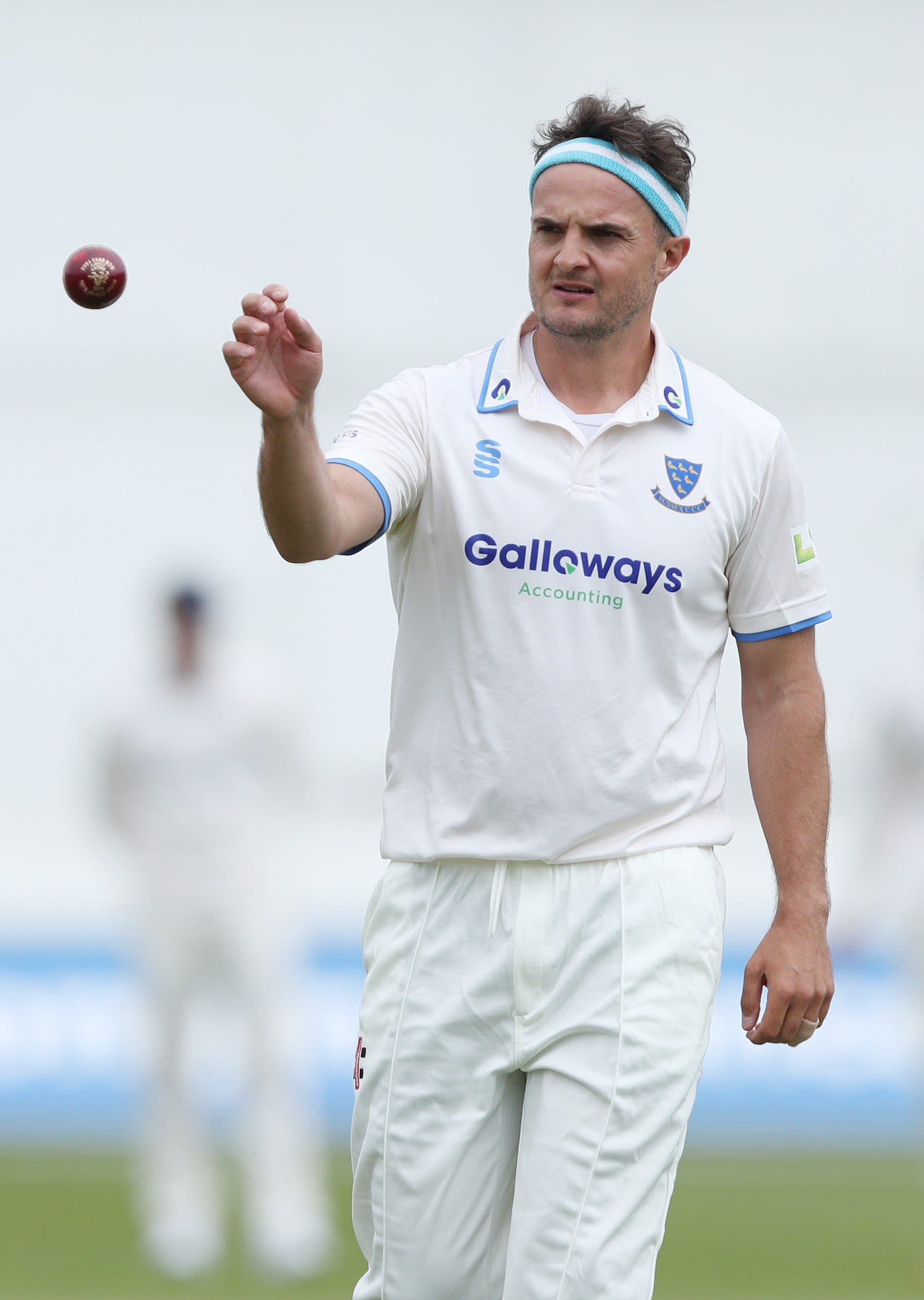 Jack Brooks gathers the ball at the top of his mark | ESPNcricinfo.com