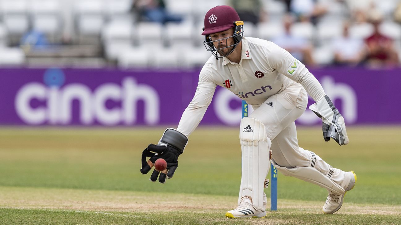 Lewis McManus makes permanent switch from Hampshire to Northamptonshire