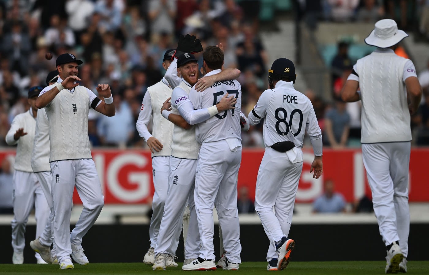 Ollie Robinson Claims The Wicket Of Keegan Petersen As England Surge In ...