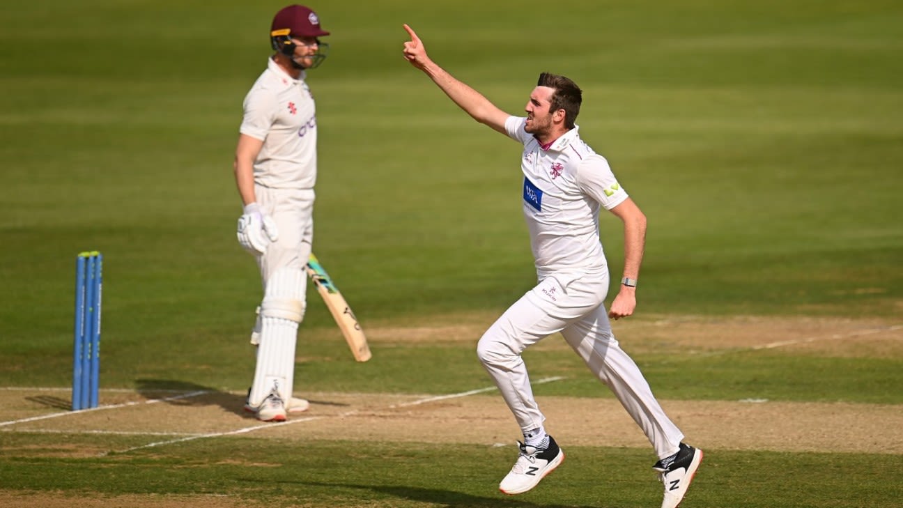 Craig Overton tightens hold of Somerset for crucial win