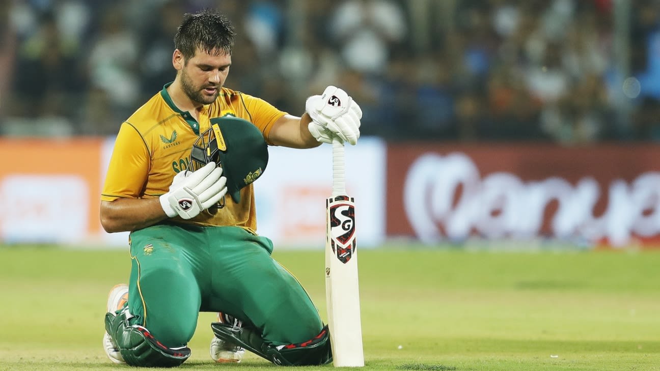 Rossouw smashes 48-ball ton as South Africa finish series with victory thumbnail