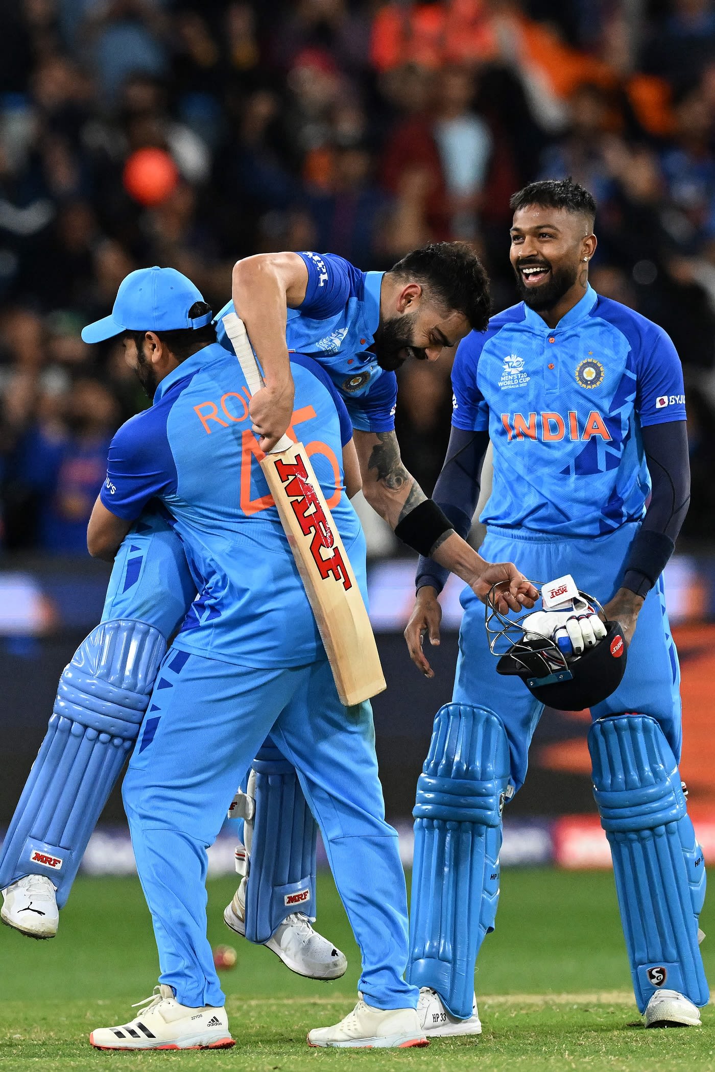 Rohit Sharma Carries Virat Kohli On His Shoulders After The Epic Win ...