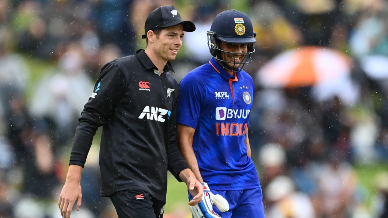 Gill and Suryakumar sparkle before rain washes out stop-start Hamilton ODI thumbnail