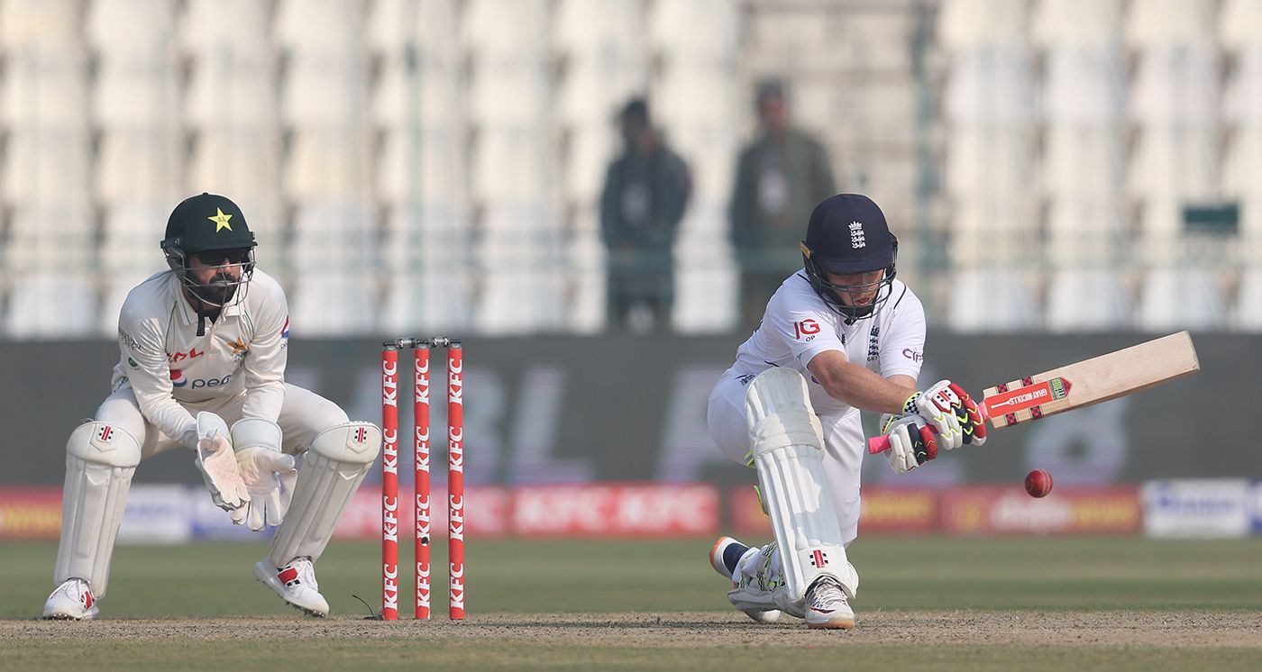 Ollie Pope gets low to reversesweep
