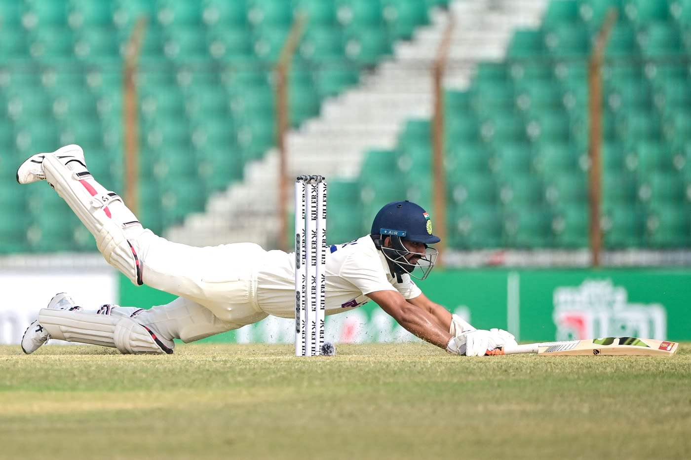 Cheteshwar Pujara Dives To Avoid Being Run Out Espncricinfo Com