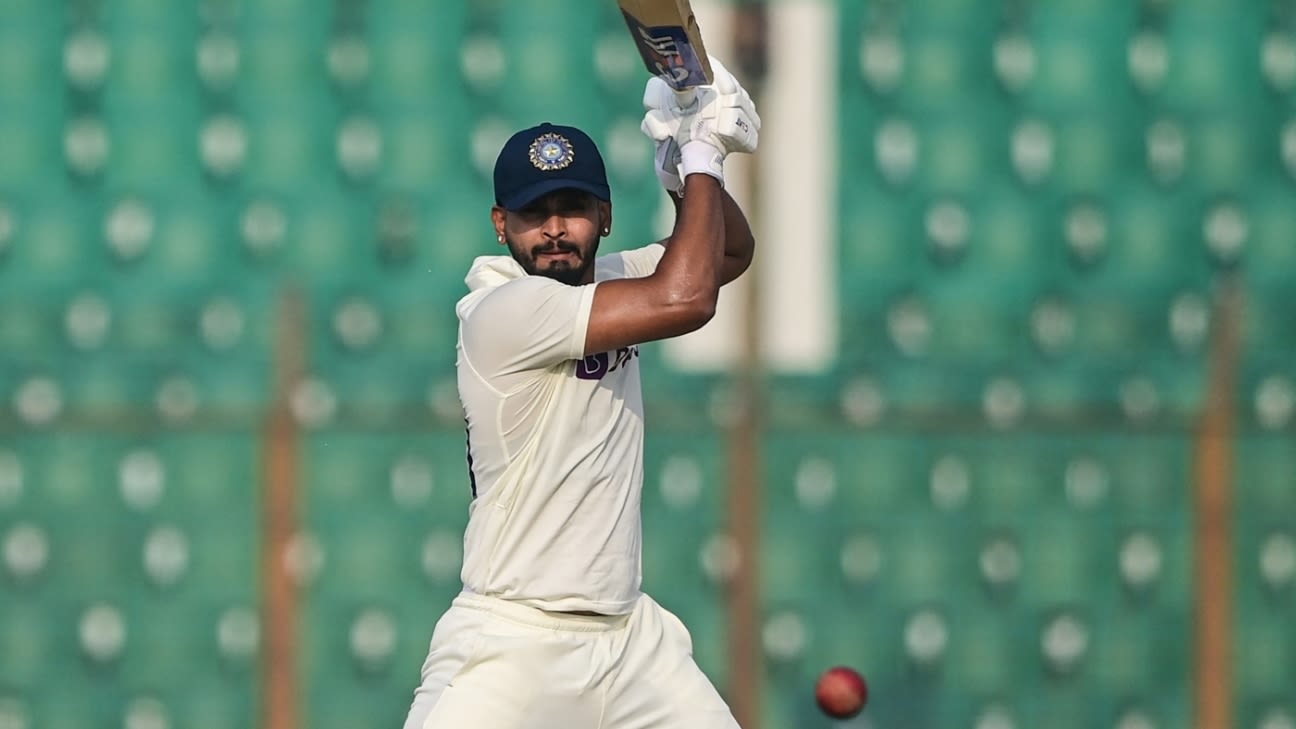 Fit-again Shreyas Iyer to join India's Test squad in Delhi thumbnail