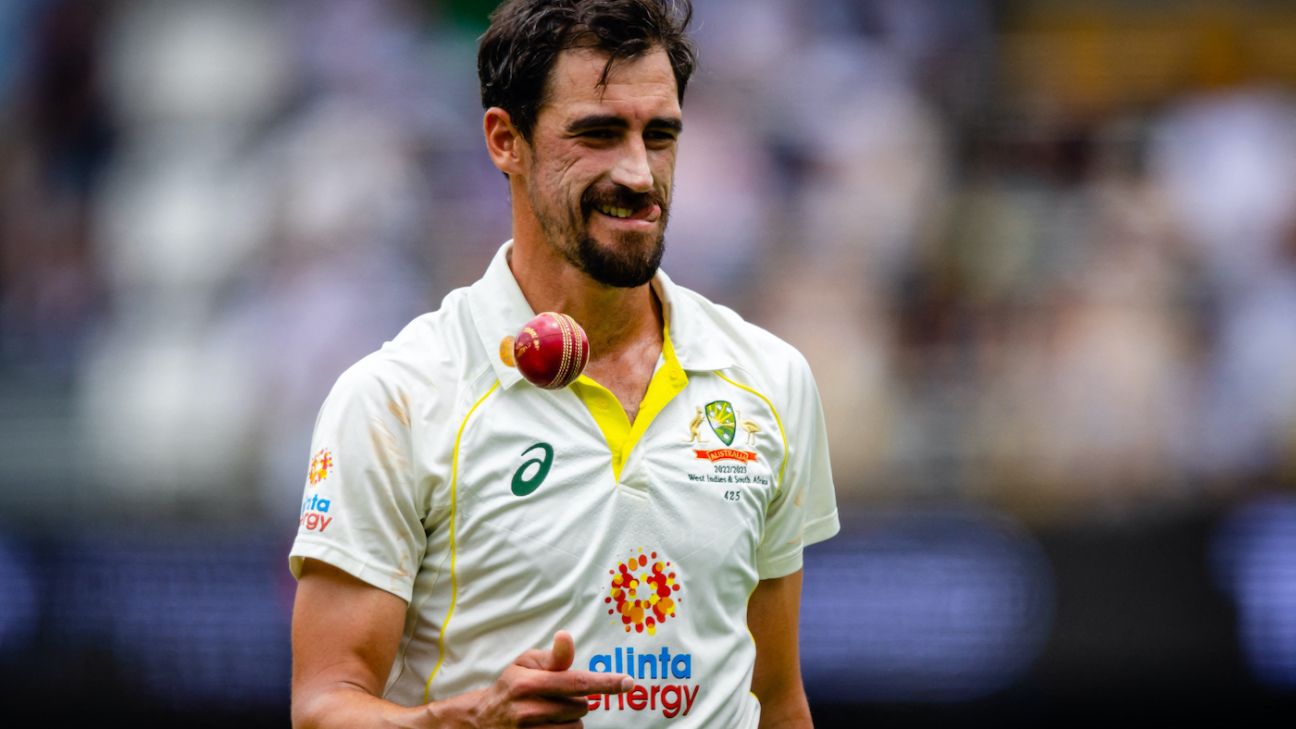 India vs Australia - Starc in doubt for Tests after injuring finger
