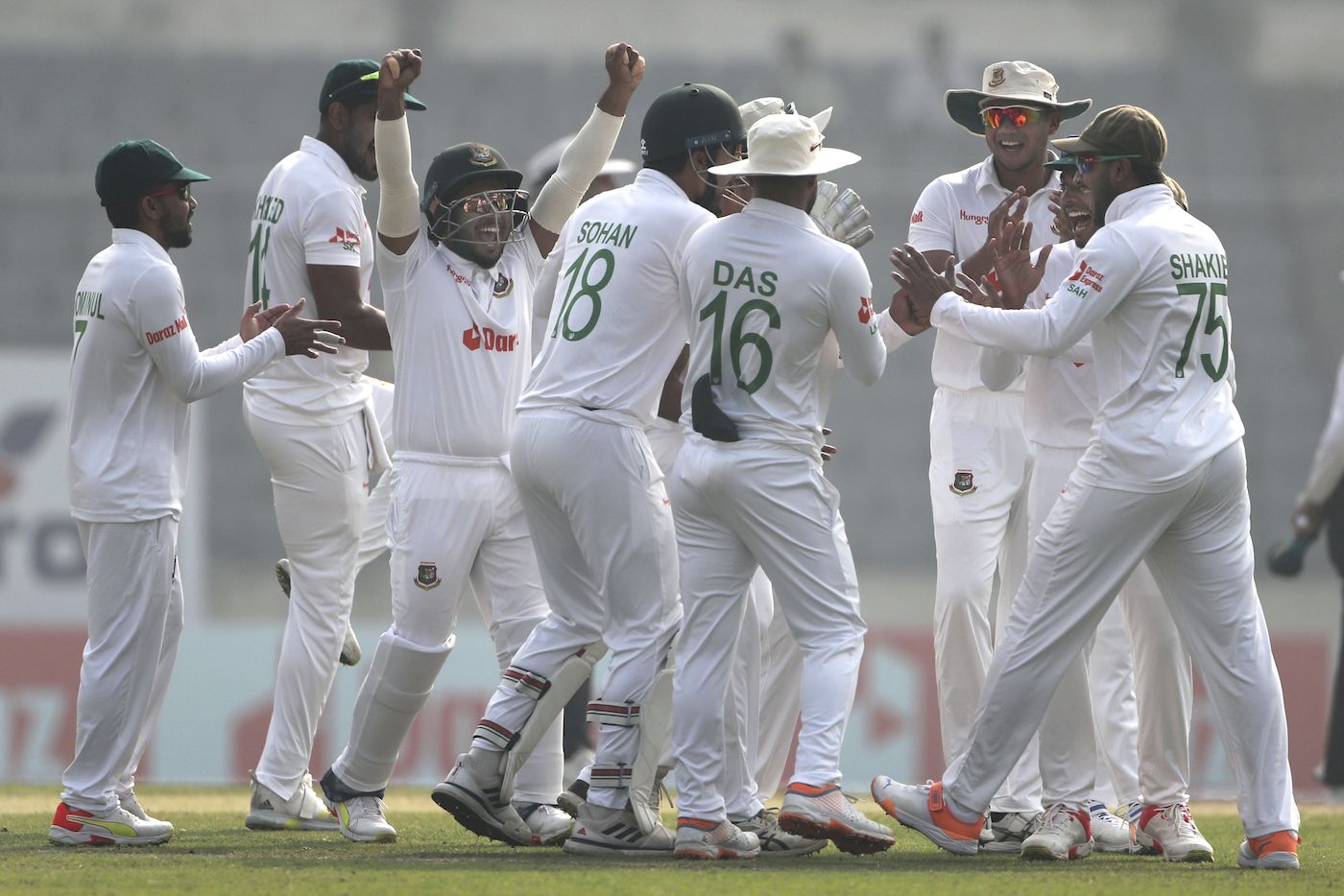 Bangladesh S Fielders Were Thrilled To Have A Decision Overturned On Review Espncricinfo Bangladesh S Fielders Were Thrilled To Have A Decision Overturned On Review Espncricinfo