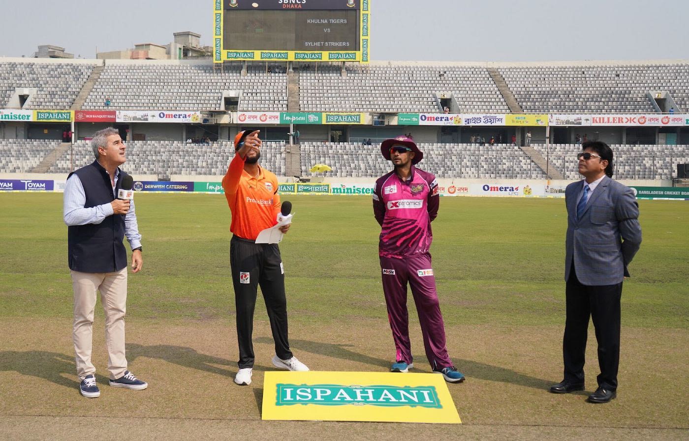 Shai Hope Flips The Coin, With Mashrafe Mortaza Alongside Him ...