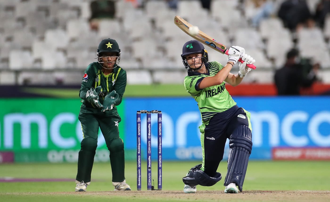 Gaby Lewis clears midoff