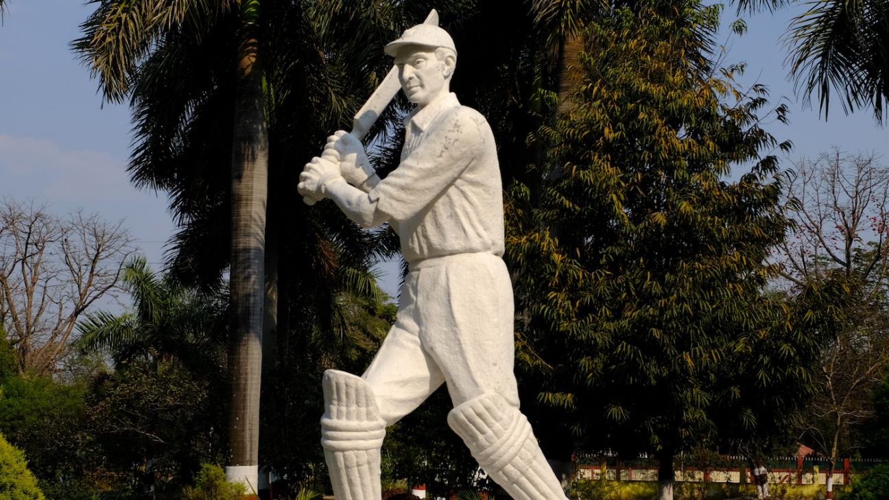 statue of CK Nayudu at Nehru Stadium