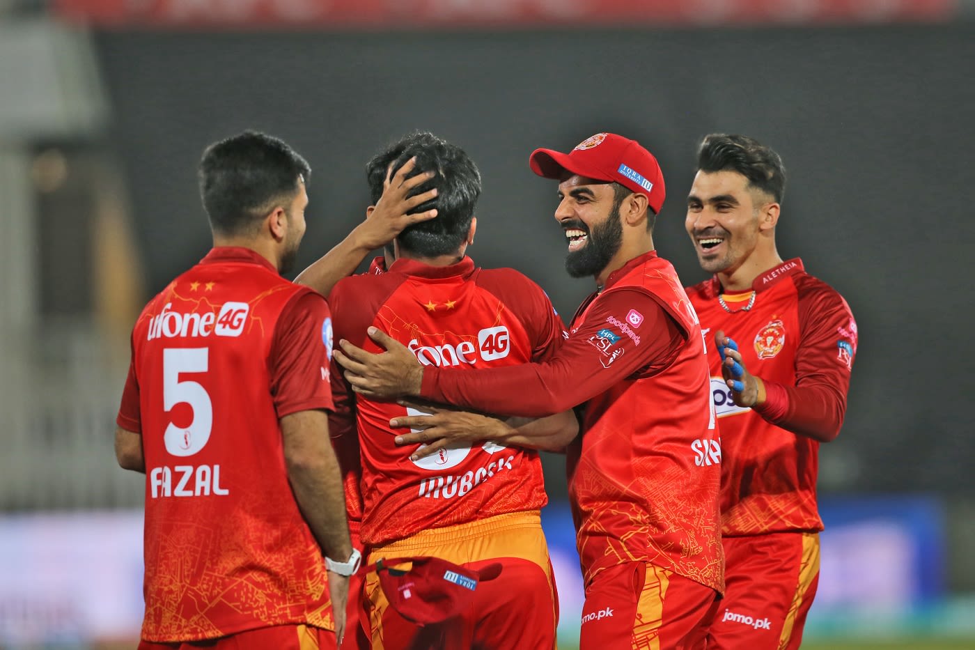 Islamabad United Celebrate A Quetta Gladiators Wicket Espncricinfo Com