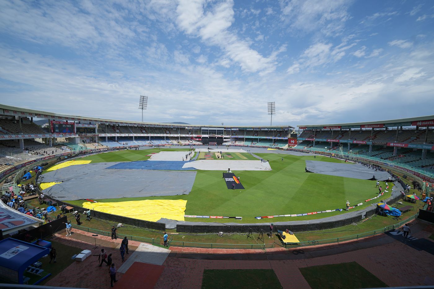 O2 Stadium Cricket There was a rain threat around the second ODI | ESPNcricinfo.com