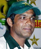 Rashid Latif at a press conference | ESPNcricinfo.com