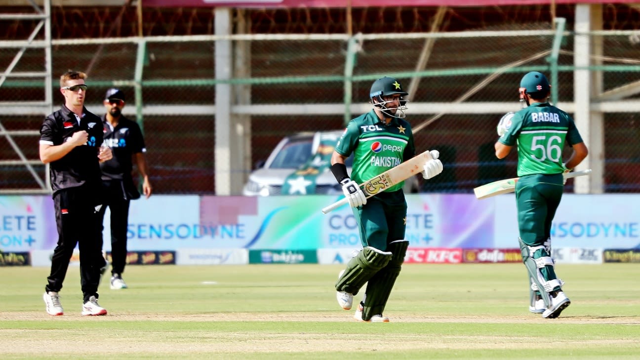 new zealand vs pakistan odi scorecard 2023