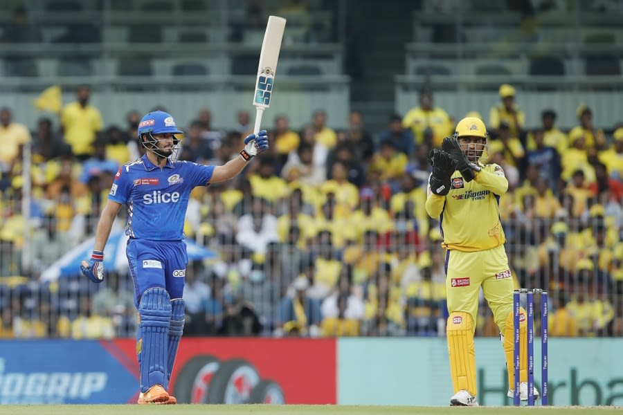Live Report: Chennai Super Kings vs Mumbai Indians, Chennai