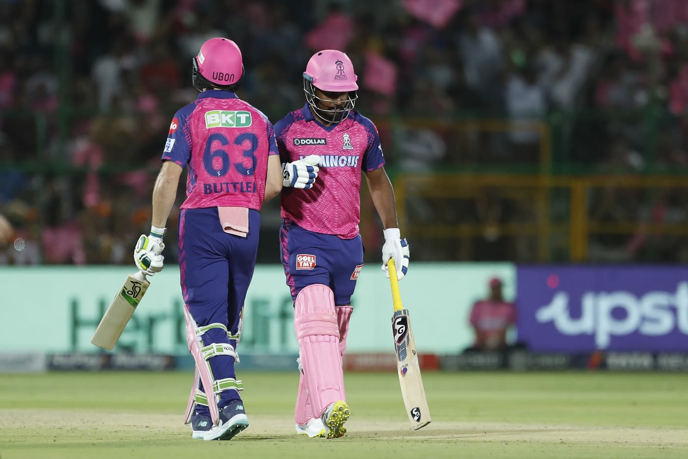 Sanju Samson and Jos Buttler put on a hundred-run stand | ESPNcricinfo.com