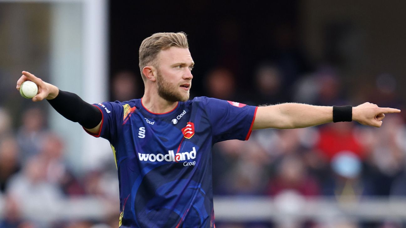 Sam Cook takes hat-trick as Essex defeat Kent