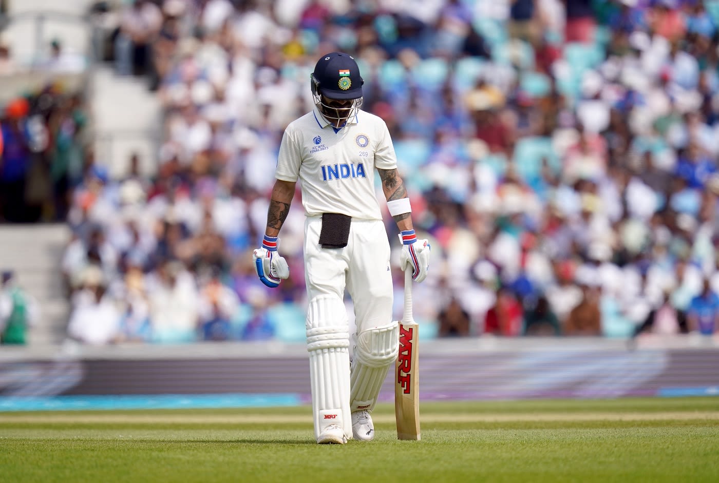 Virat Kohli Walks Back For 49 | ESPNcricinfo.com