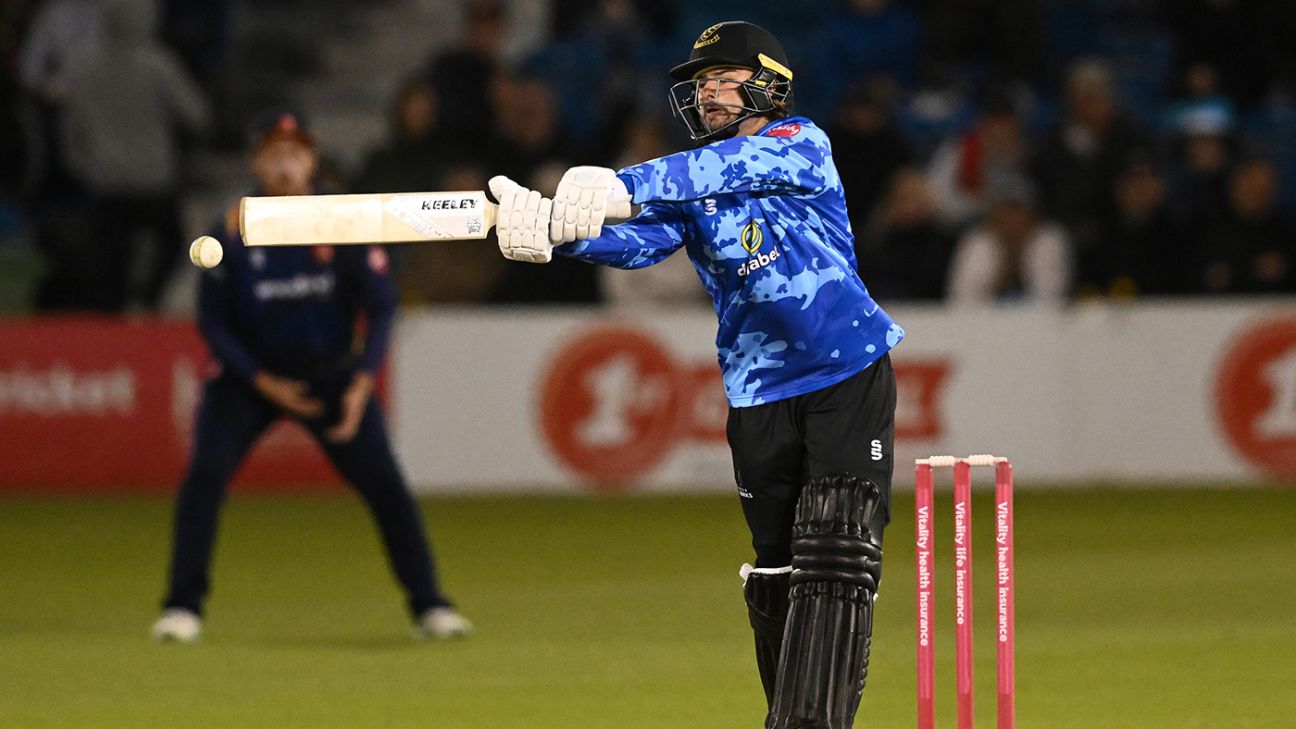 Oli Carter, Bradley Currie the heroes as Sussex upset Hampshire