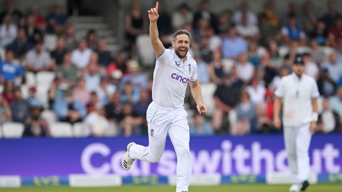 Chris Woakes and Travis Head star to depart England needing 251 to maintain Ashes alive