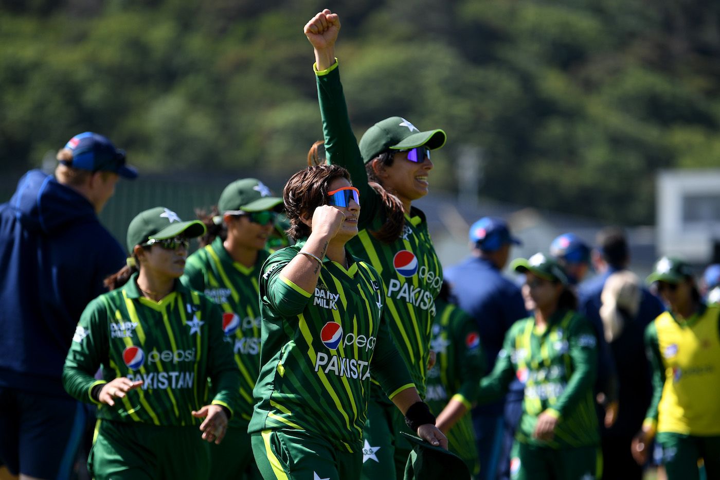 Nida Dar And Aliya Riaz Celebrate Pakistan's Win | ESPNcricinfo.com