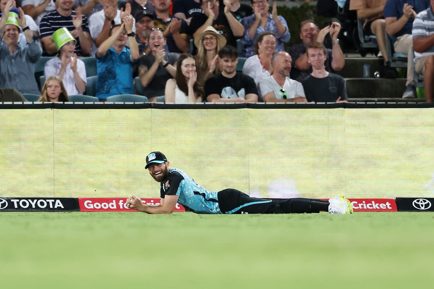 Michael Neser Took The Catch To Dismiss Alex Ross Espncricinfo Com