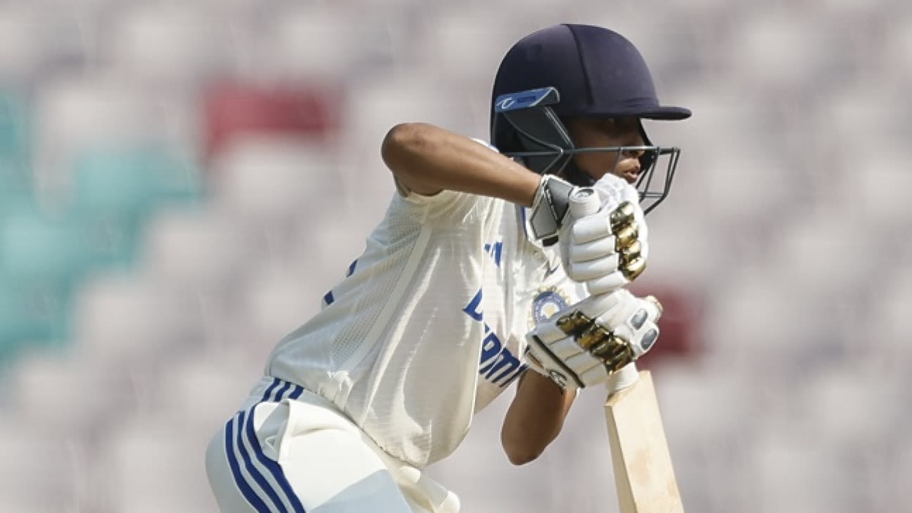 Ind Vs Eng Women's Test - Finger Fracture Rules Shubha Satheesh Out Of ...