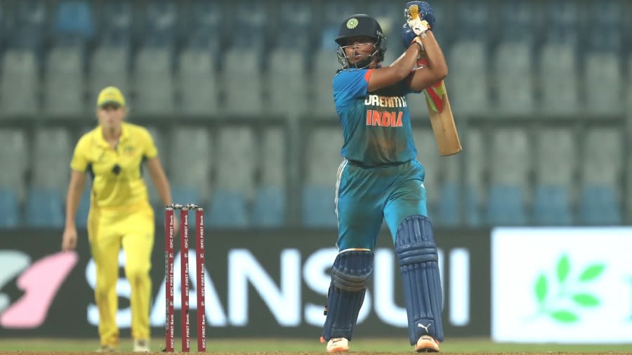 Ind vs Aus 2nd women's ODI - One-drop Richa Ghosh has a big role in India's  build-up to 2025 ODI World Cup