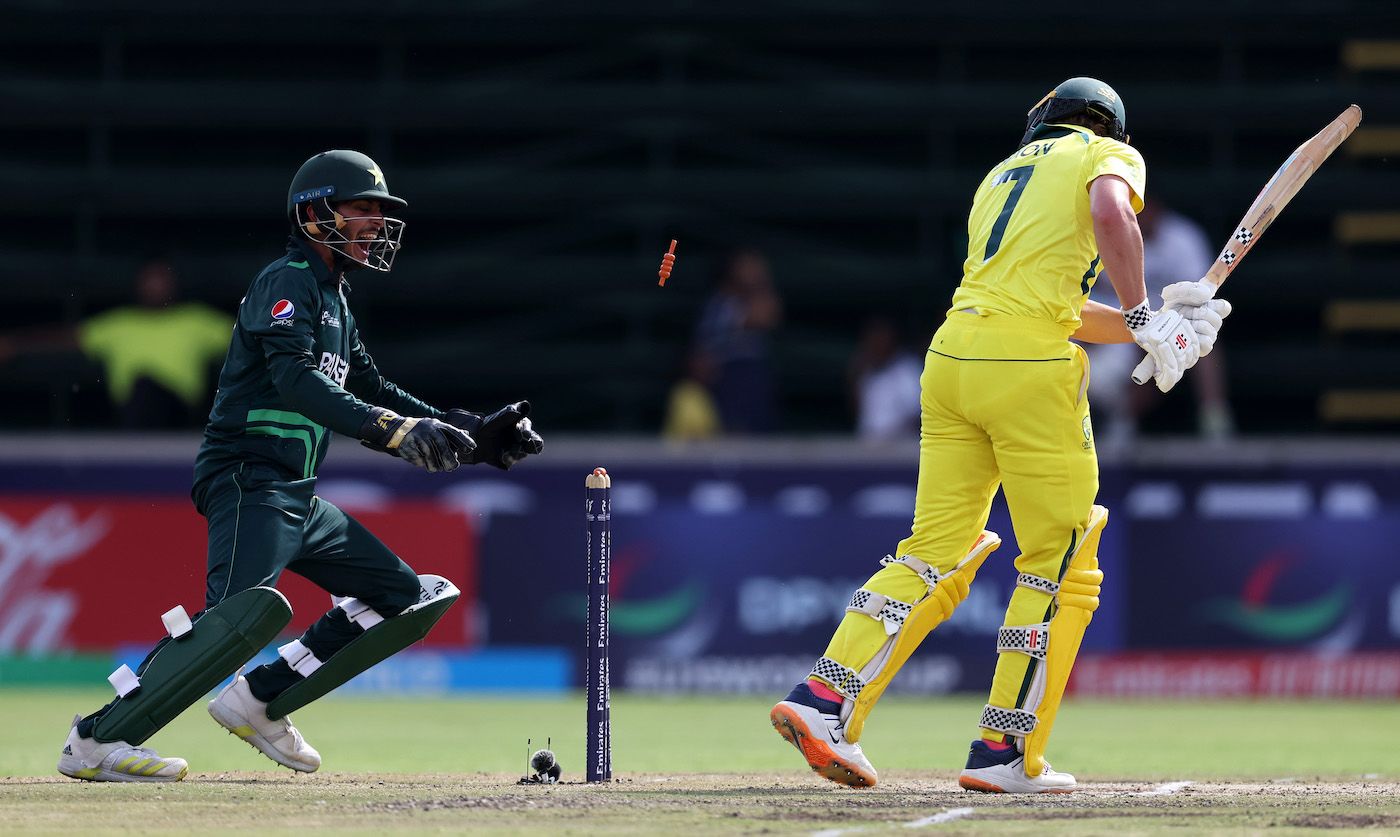 Harry Dixon loses his stumps | ESPNcricinfo.com