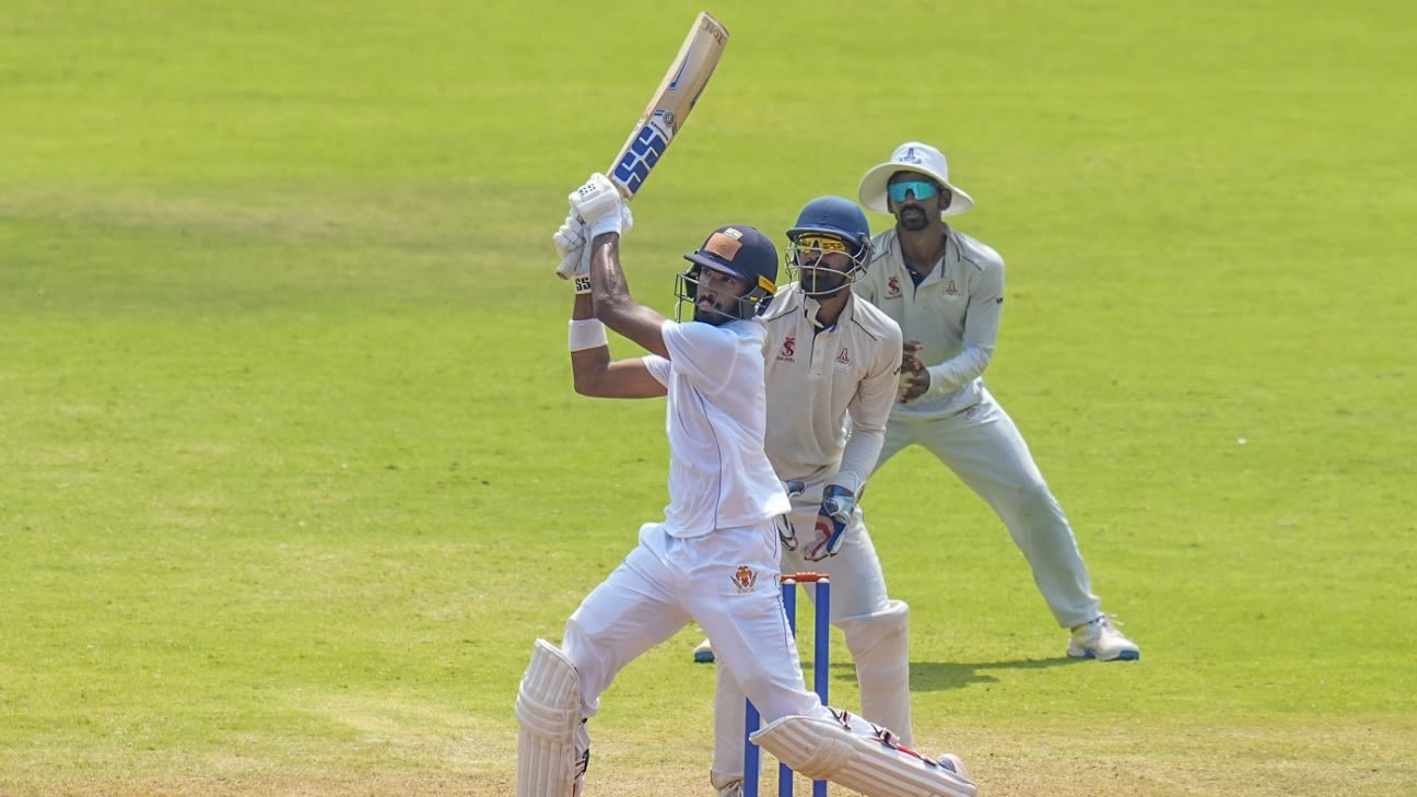 Ranji round 5, day 2: Karnataka aim to extend lead