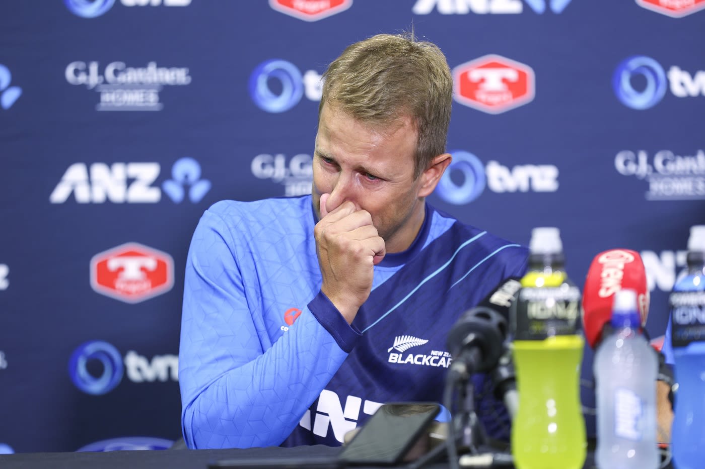 Neal R. Wagner Neil Wagner tries to hold back the tears | ESPNcricinfo.com