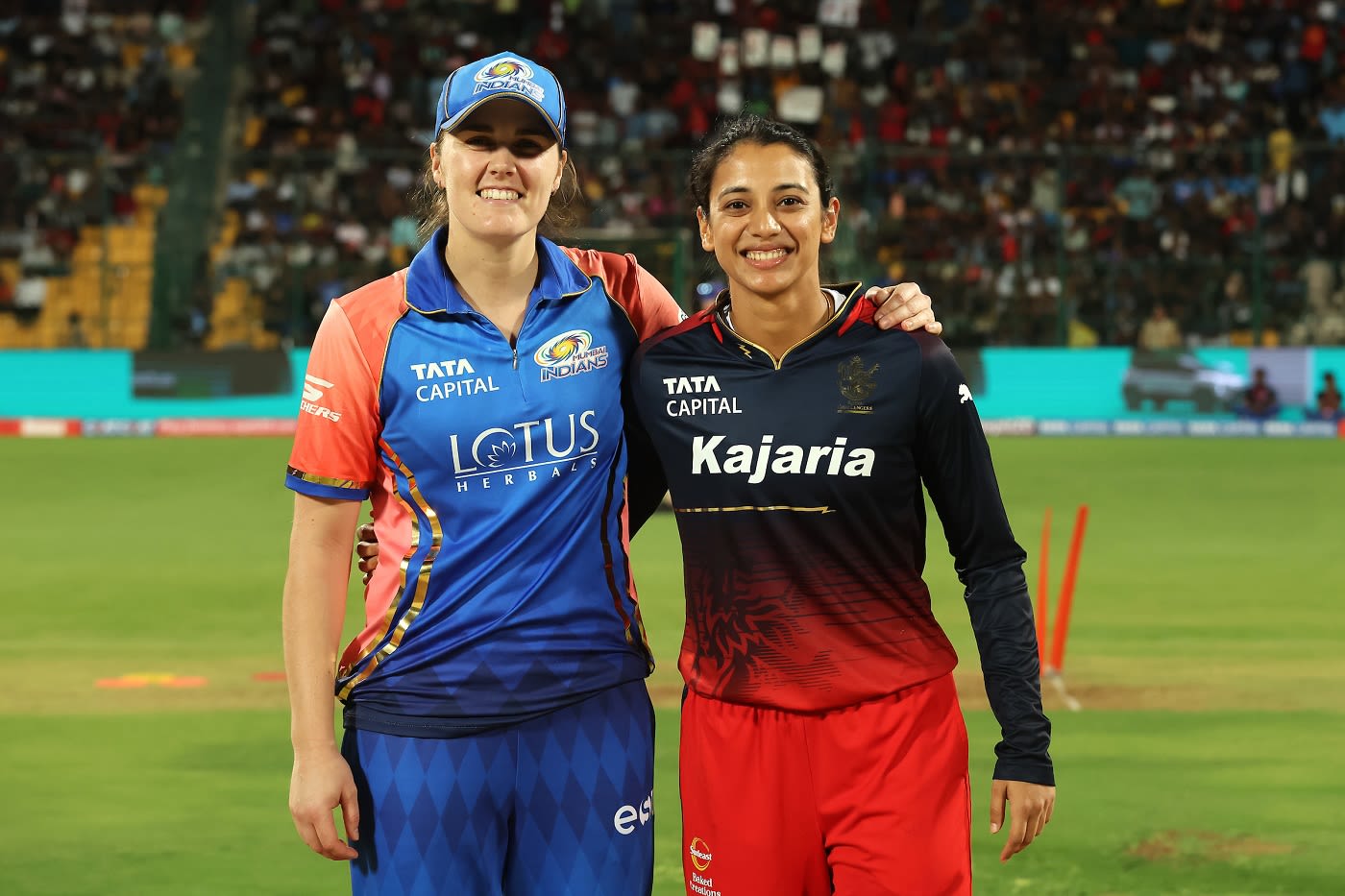 Nat Sciver-Brunt and Smriti Mandhana at the toss | ESPNcricinfo.com