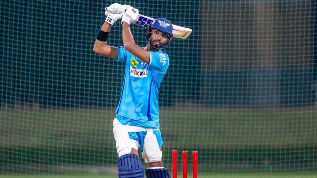 Padikkal, Desai send Karnataka and Saurashtra into VHT semis