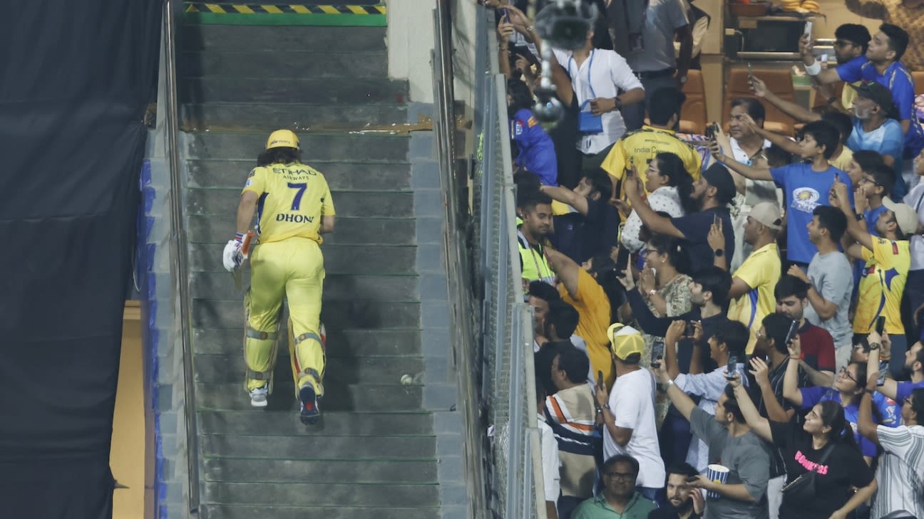 MI vs CSK - IPL 2024 - How MS Dhoni gave the Wankhede what it wanted ...