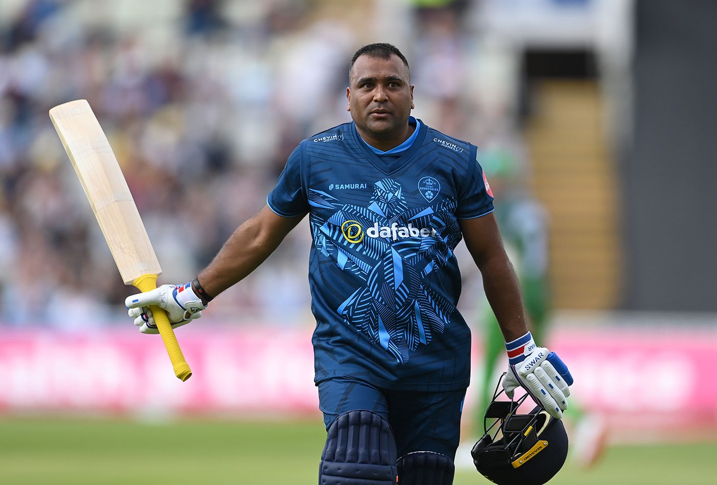 Samit Patel smashed 64 off 32 to set up Derbyshire's chase | Cricinfo.com