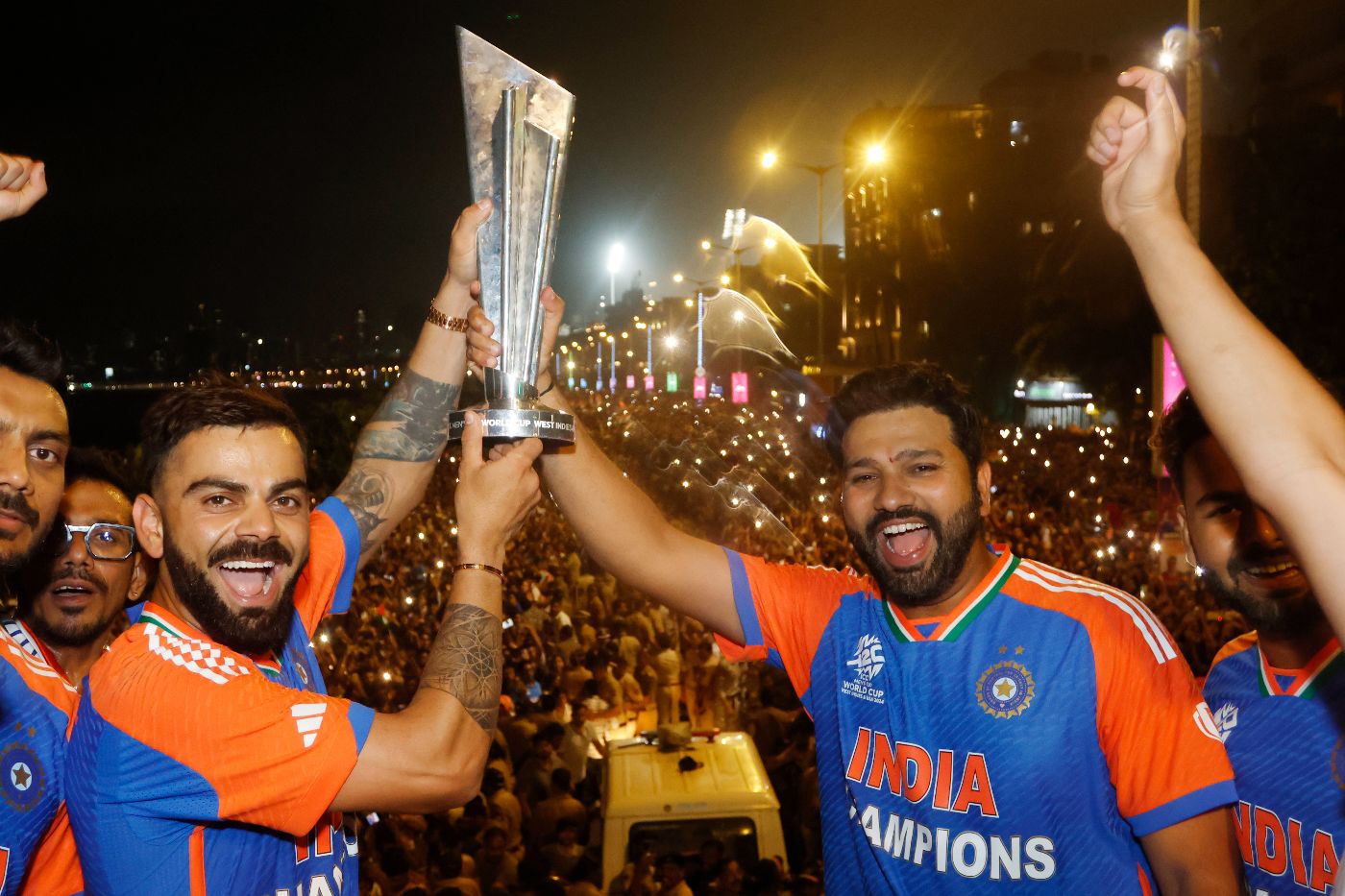 India s Main Men Virat Kohli And Rohit Sharma With The T20 World Cup 