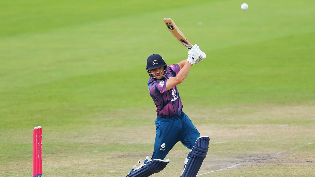 Middlesex Beat Lancashire in One-Day Cup Thriller